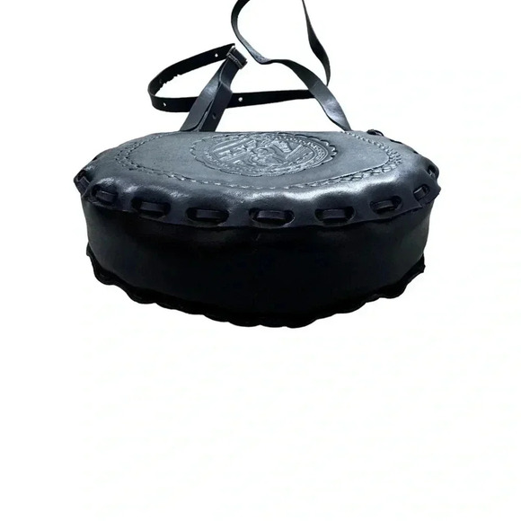 Vintage 1970’s Western Tooled Atzec Leather Crossbody Bag 8”h x 7”I - Picture 4 of 12